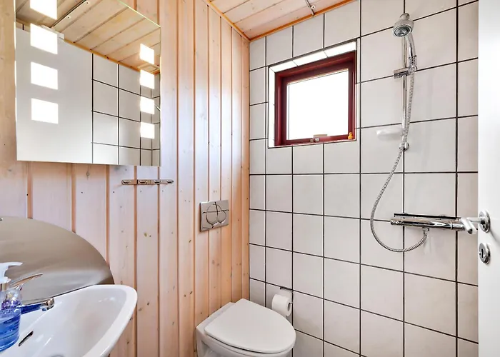 Cozy Ideal For Families, Just 150 Metres From The Sea *