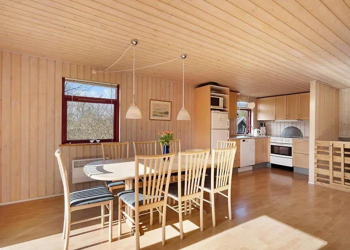 度假居 Cozy Ideal For Families, Just 150 Metres From The Sea 格雷诺